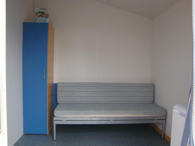 Caravan with Shared Bathroom image 2