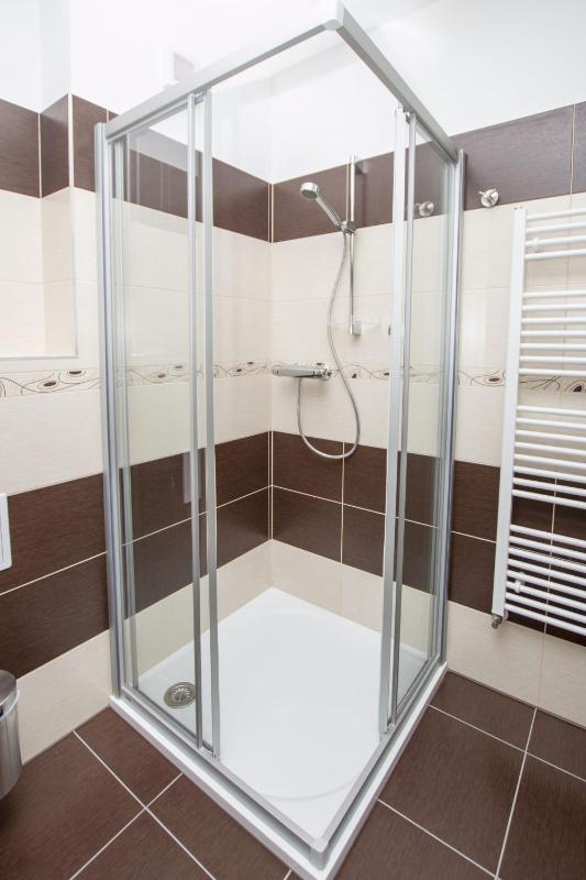 Deluxe Single Room image 4