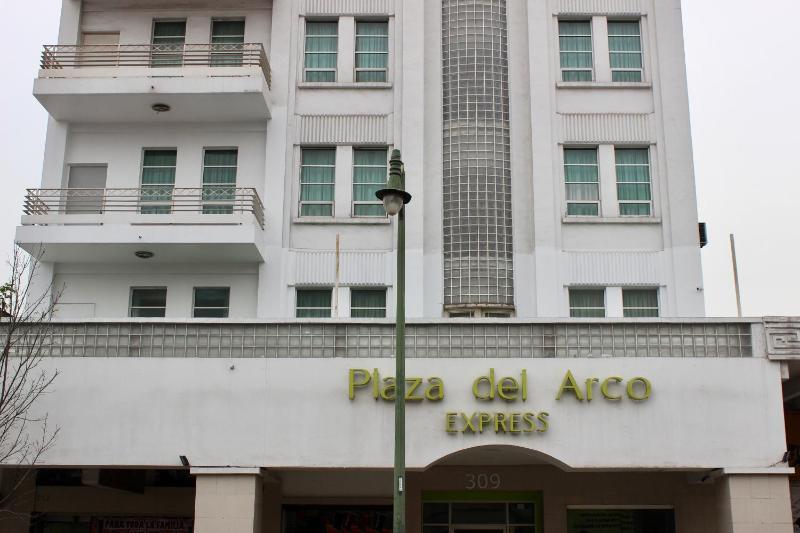 Hotel Plaza del Arco Express - image 6