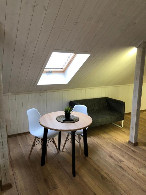 Large Double Room image 3