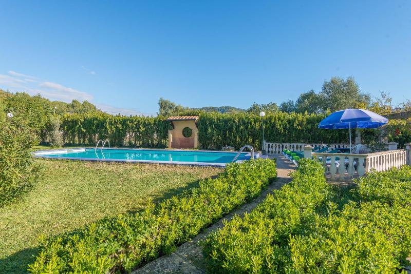 Two-Bedroom Villa image 3