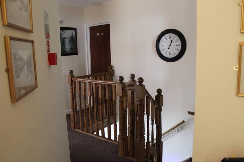Double Room with Private Bathroom image 2