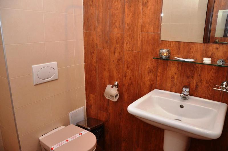 Double or Twin Room image 2