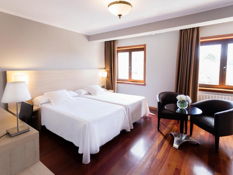 Double or Twin Room image 1