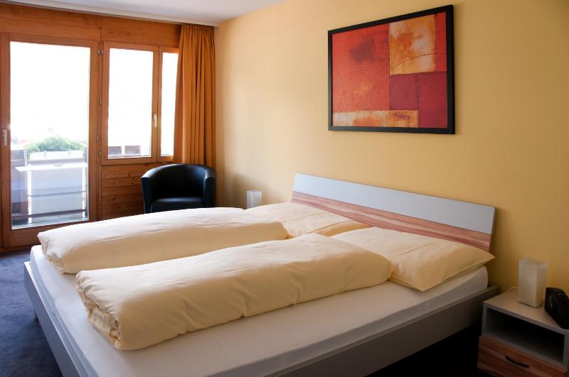 Double or Twin Room image 2