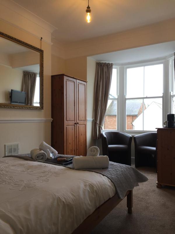 The Alendale Guesthouse - image 28