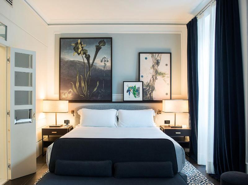 Superior Double or Twin Room with Terrace image 1