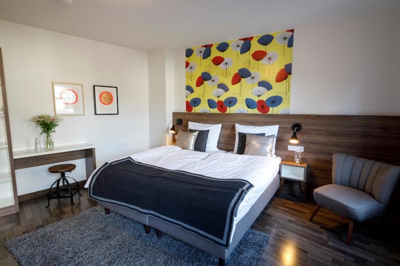 KONCEPT HOTEL Zum Kostbaren Blut - image 16