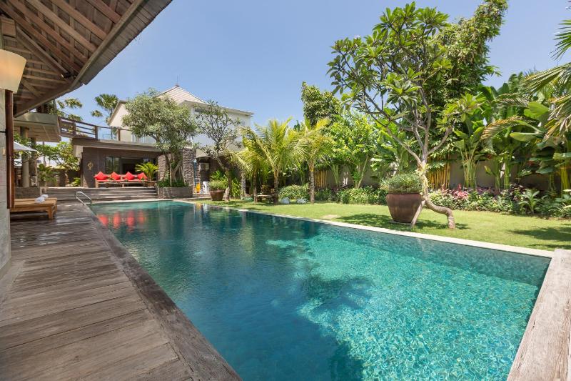 Jadine Bali Villa by Nagisa Bali - image 39