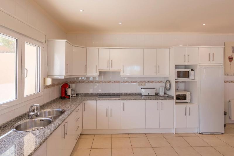 Villa Chris best area of Calpe - by Holiday Rentals Villamar - image 17