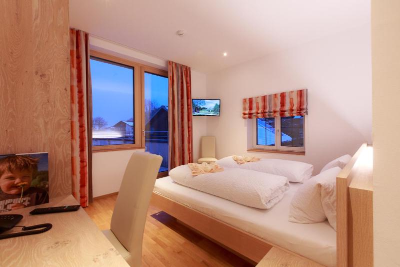 Double Room Panorama image 4