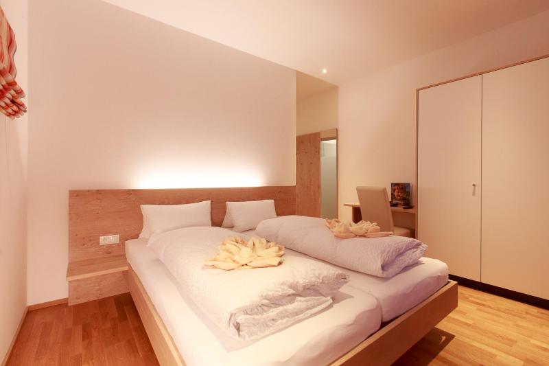 Double Room Panorama image 3