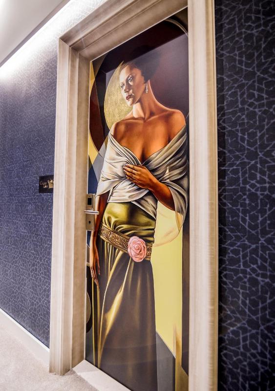 Deluxe Studio with Sea View image 3