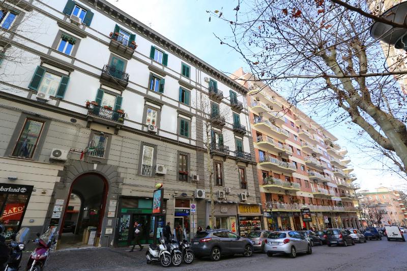 Maison Mele Luxury Apartment - image 10