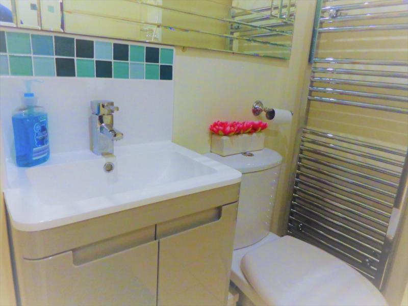 Faraday Place - image 10