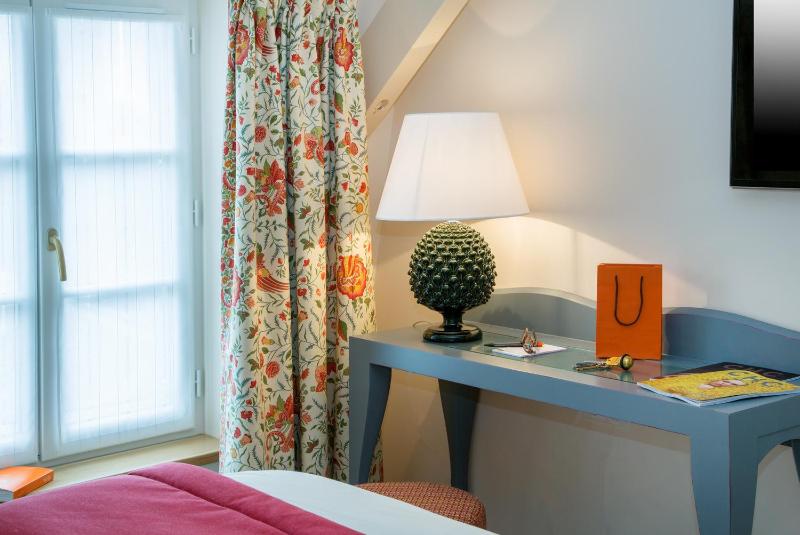 Classic Room image 4