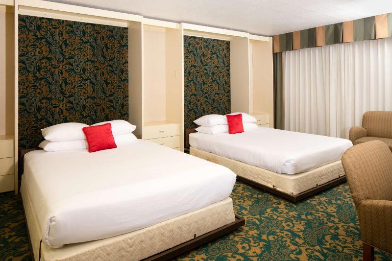 Junior Suite image 2