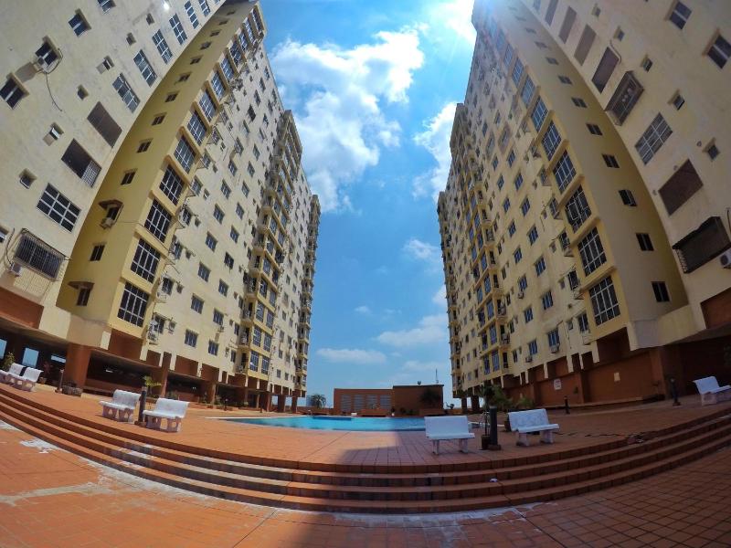 Sultan Bridge Place - image 1