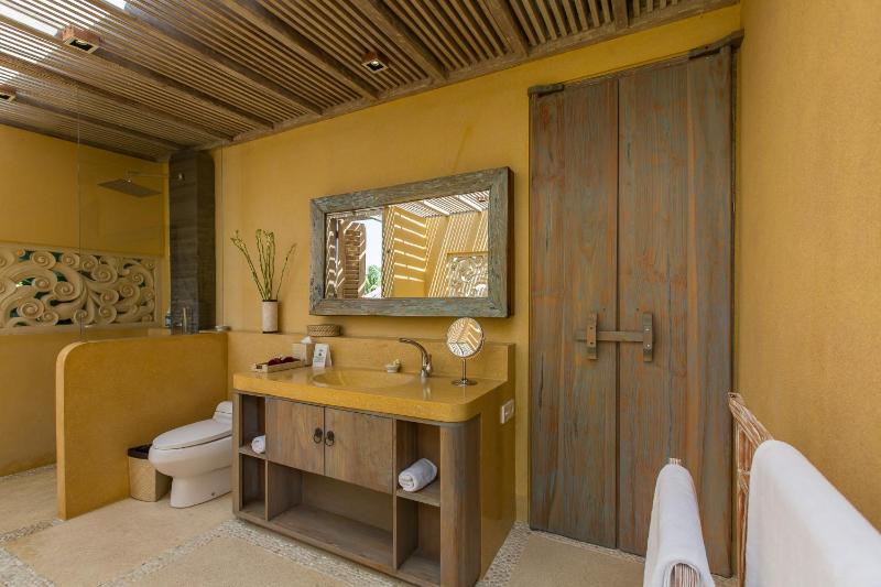 Villa Sky Li by Nagisa Bali - image 7