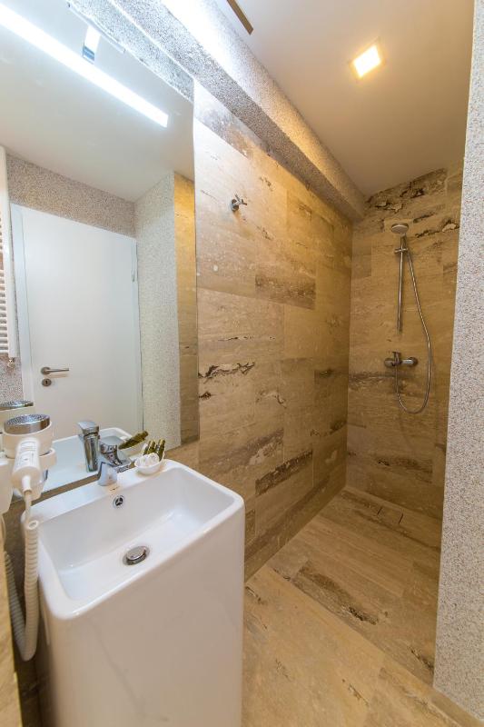 Junior Suite image 4