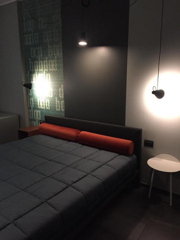 Deluxe Double Room with Balcony image 2