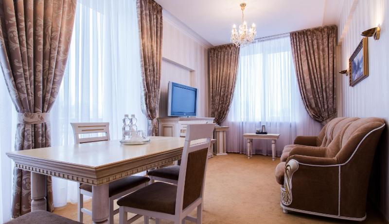 Suite image 3