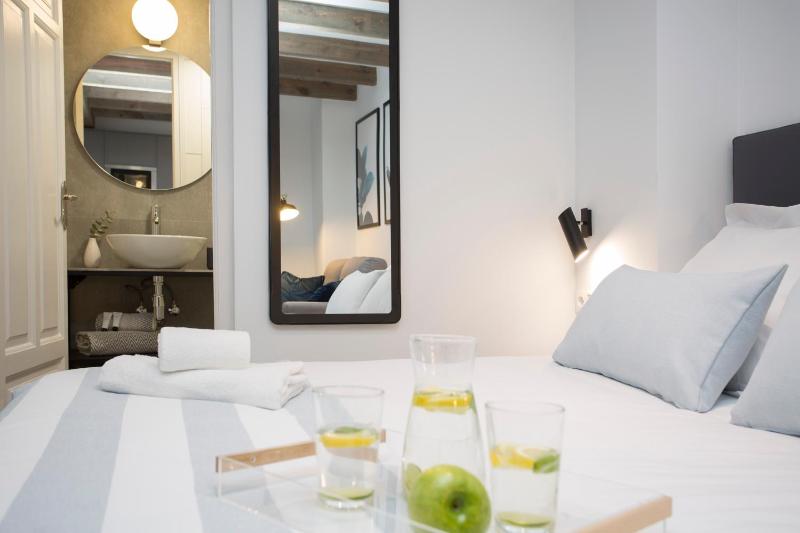 SingularStays Parque Central - image 16