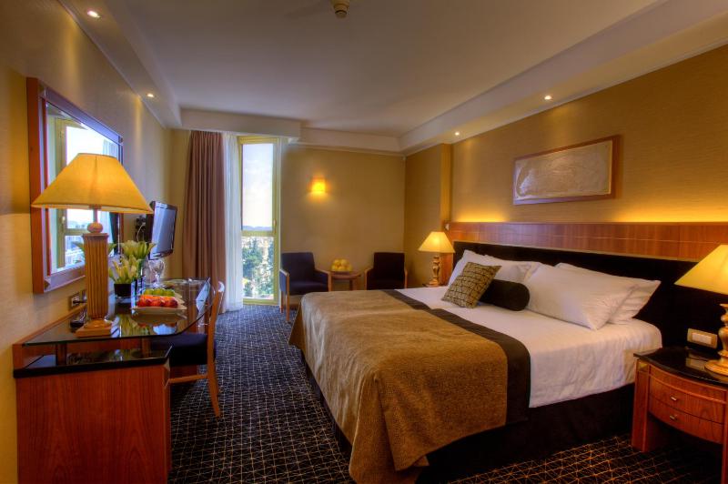 Deluxe Room with New City View (2 Adults) image 3