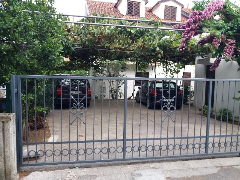 Two-Bedroom Apartment with Balcony image 1