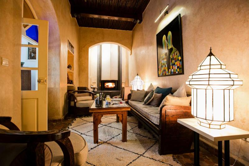 Riad Emotion - image 14