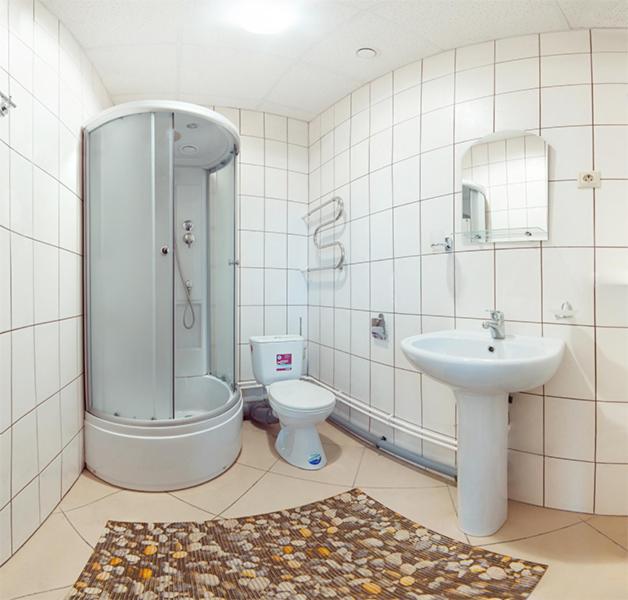 Twin Room image 2