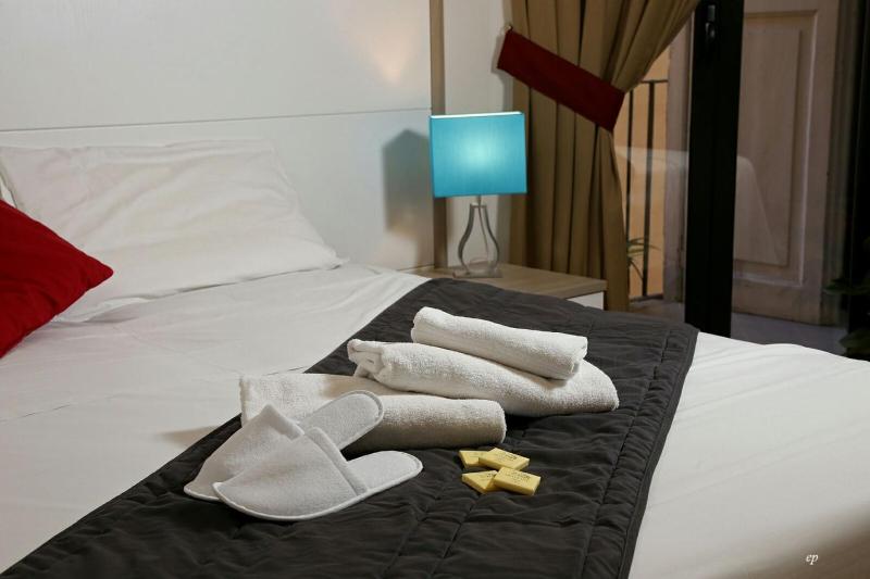 Comfort Single Room image 3