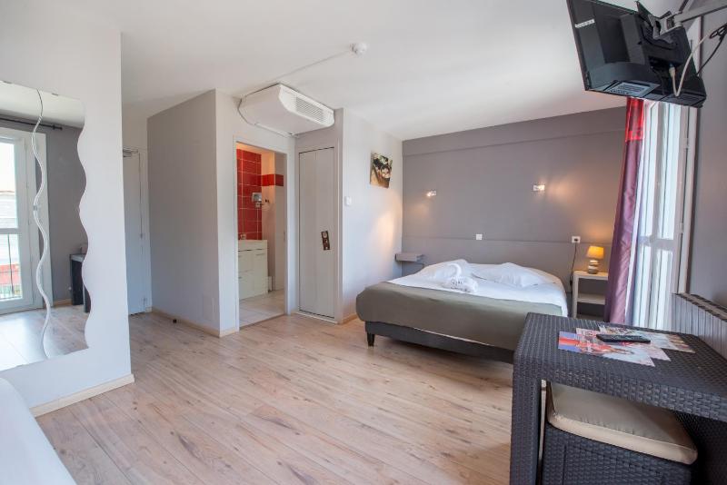 Triple Room image 4