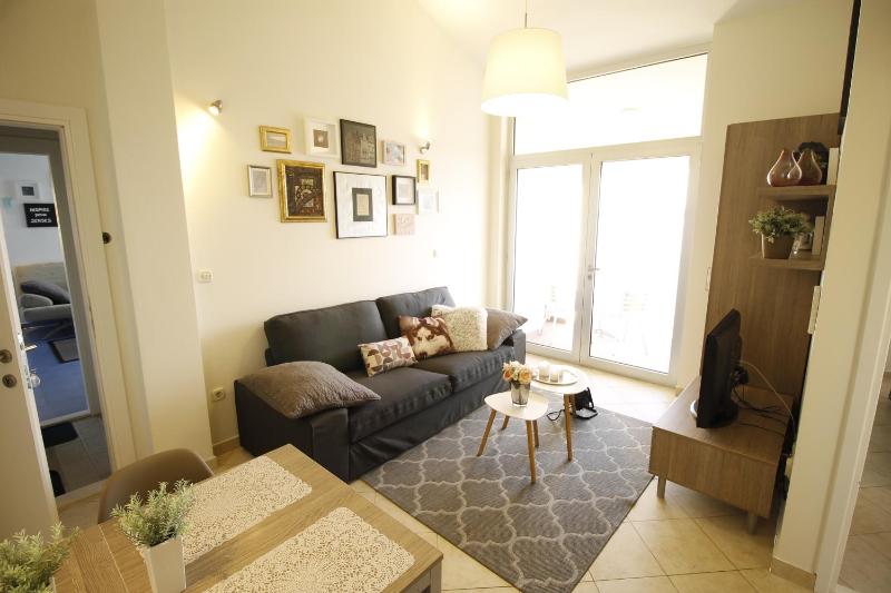 Two-Bedroom Apartment with Sea View image 4