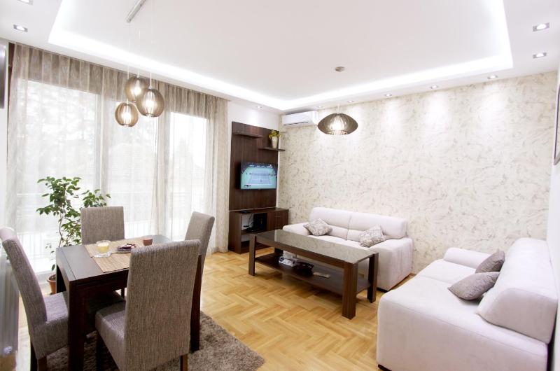 Apartment Iris - image 13