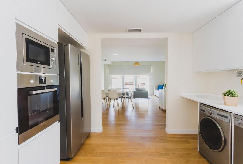 3 Bedroom Penthouse Apartment image 2