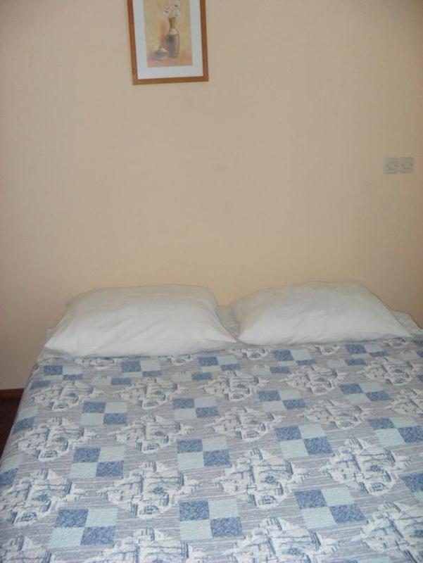 Two-Bedroom Apartment with Terrace and Sea View image 2