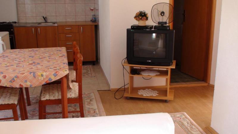 Two-Bedroom Apartment with Terrace and Sea View image 3