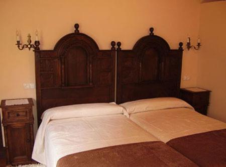 Double Room image 2