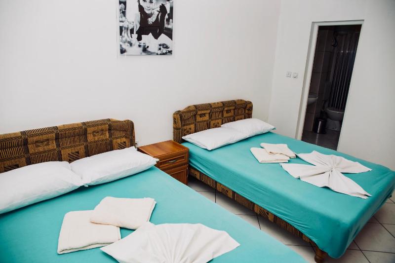 Apartment with Terrace image 4