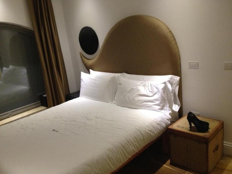 Suite with Spa Bath image 4