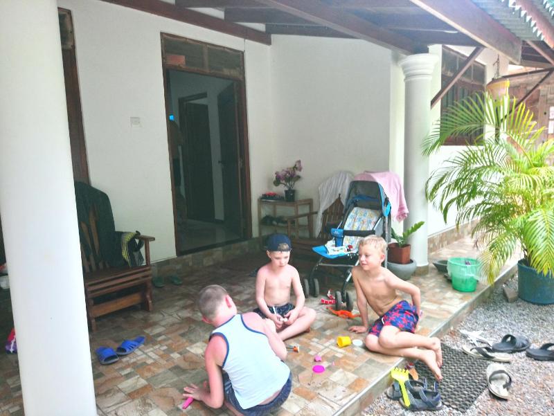 The Bambos - image 2