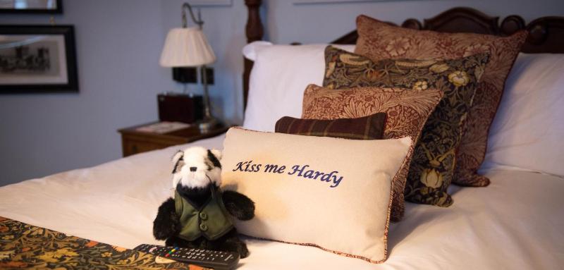 Large Double Room image 3