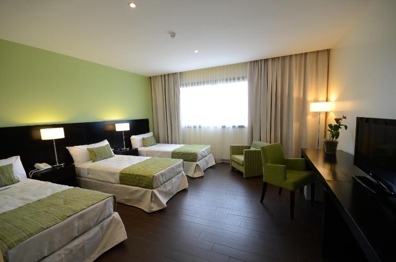 Grand Crucero Hotel - image 31