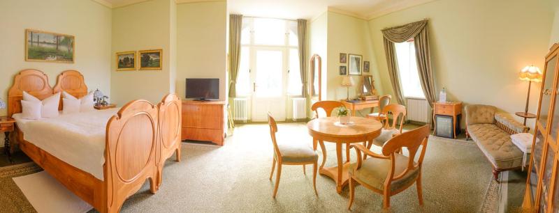 Junior Suite image 2