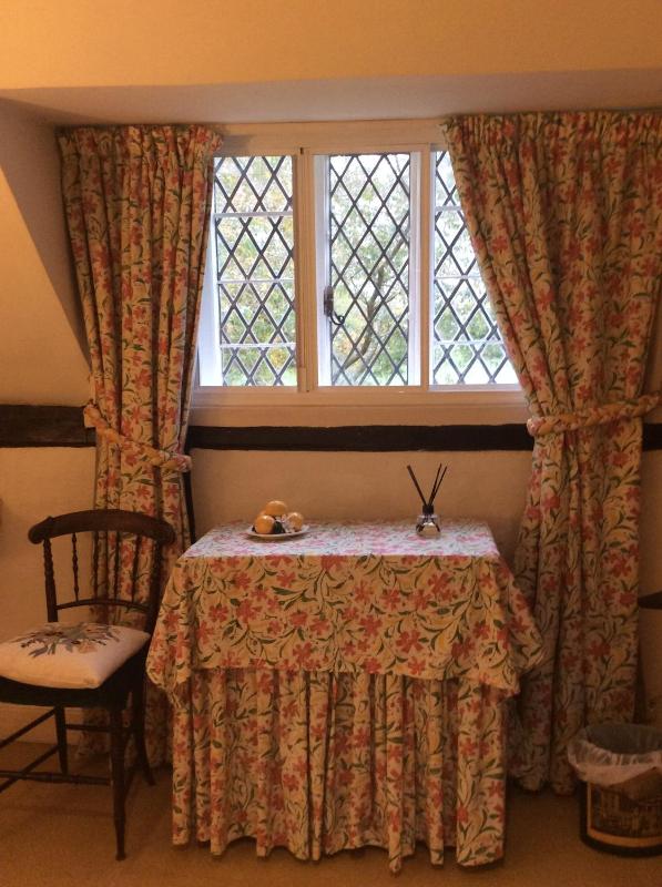 Deluxe Double or Twin Room with Garden View image 1