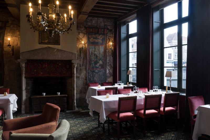 Hotel Duc De Bourgogne - image 15