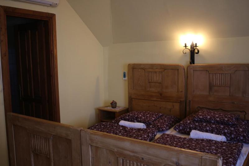 Double Room image 1
