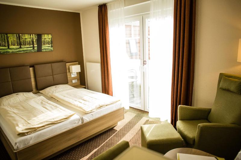 Double Room with Balcony image 1