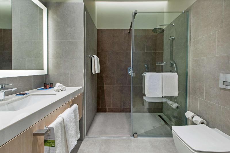 King Suite with Sea View image 4